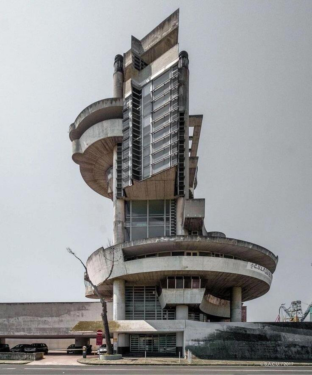 苏联粗野主义建筑-一个时代的特殊记忆 苏联式建筑,产生于特殊的年代