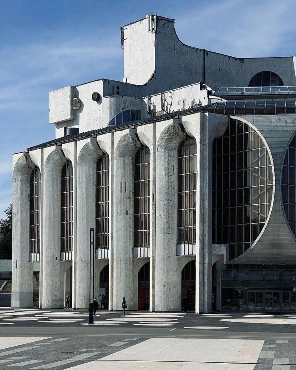 苏联粗野主义建筑-一个时代的特殊记忆 苏联式建筑,产生于特殊的年代