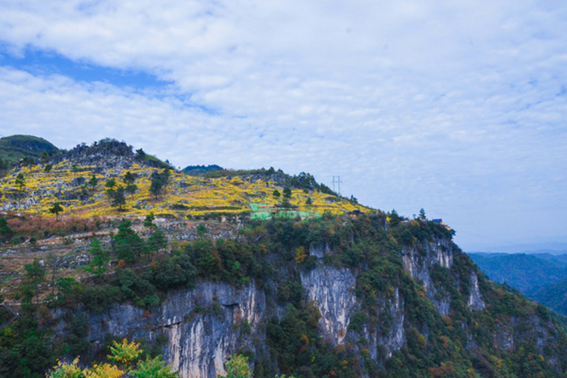 湖南怀化的旅游景点有哪些地方 1,洪江古商城  洪江古商城,是中国古代