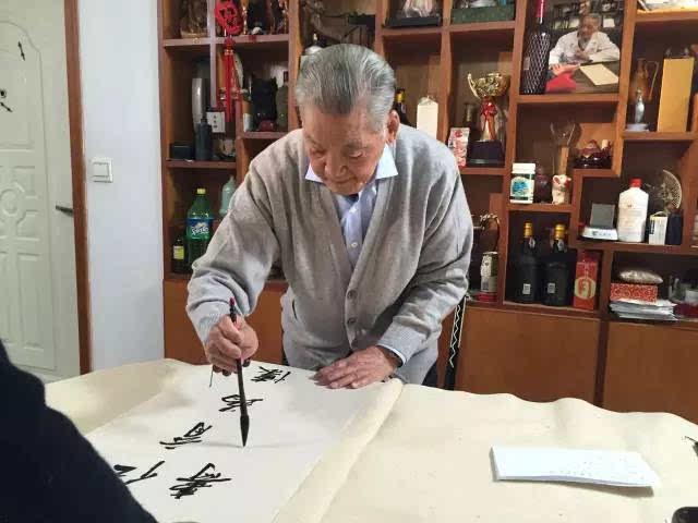 103岁"路志正"聊说起"养生":无湿一身轻,6个习惯,重在坚持