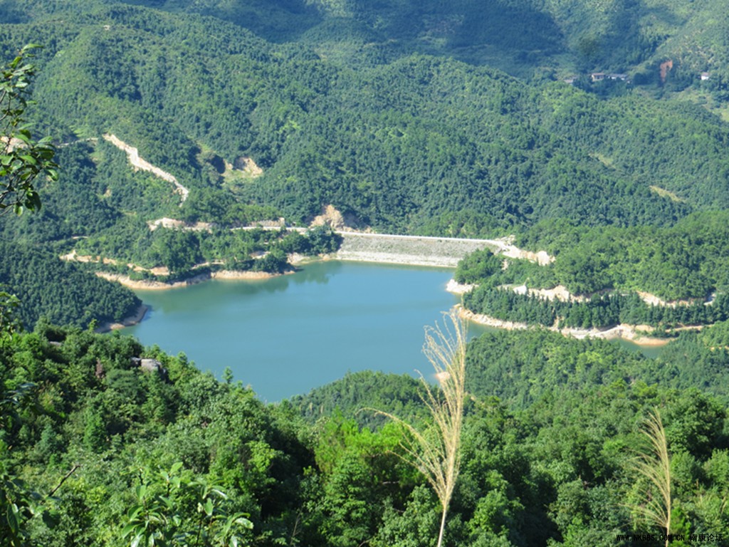 南康坪市莲花山图片