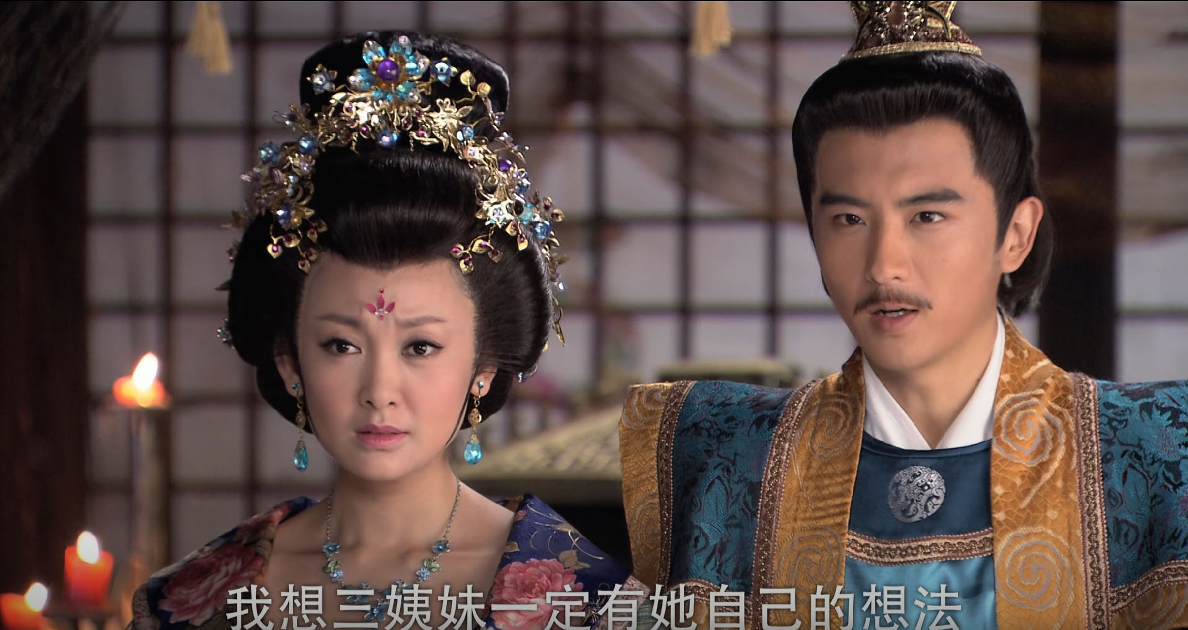 《薛平贵与王宝钏》这部剧有一点很奇怪,就是王金钏和苏龙,魏虎和王银