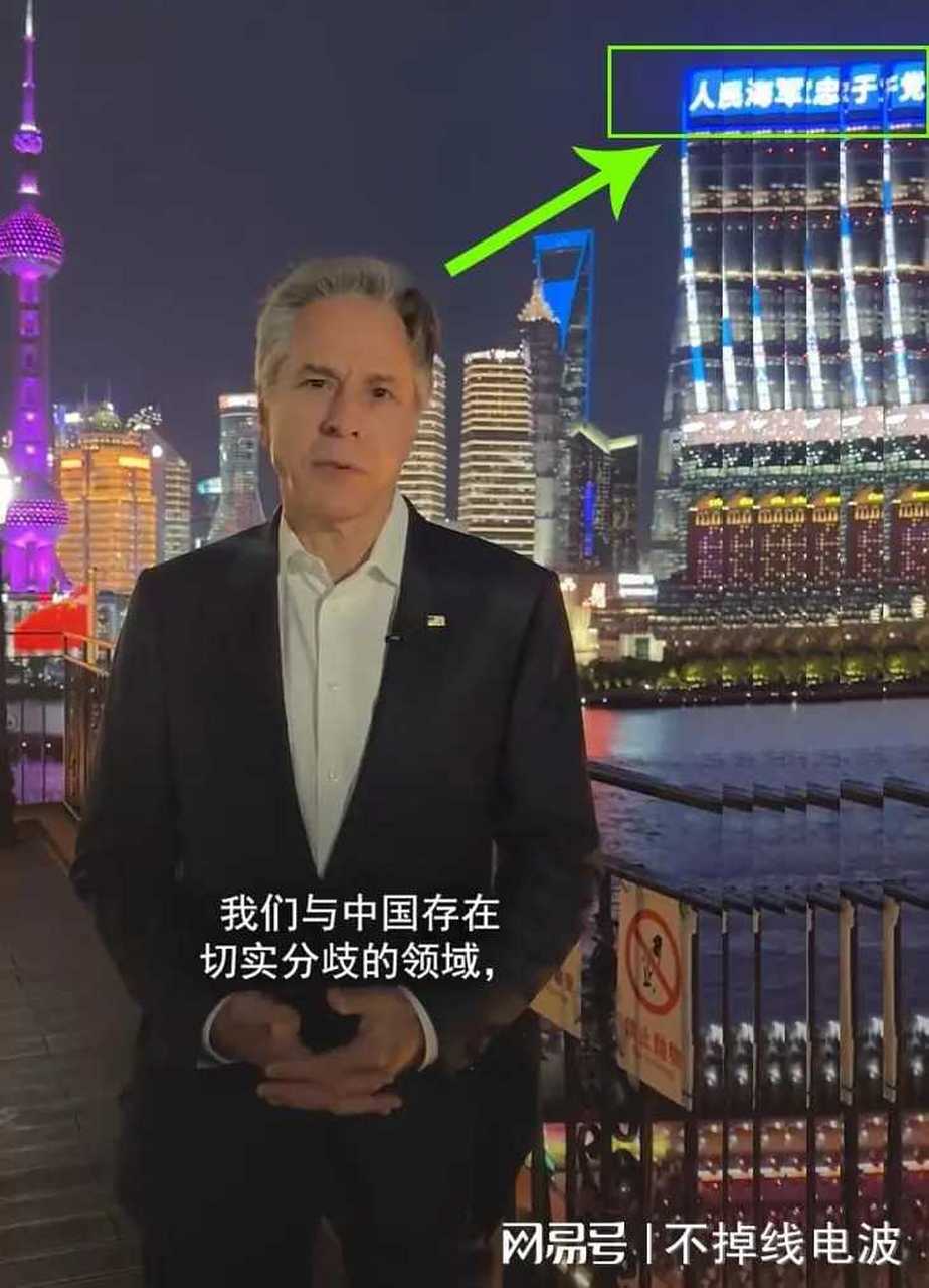 人民海军生日快乐!