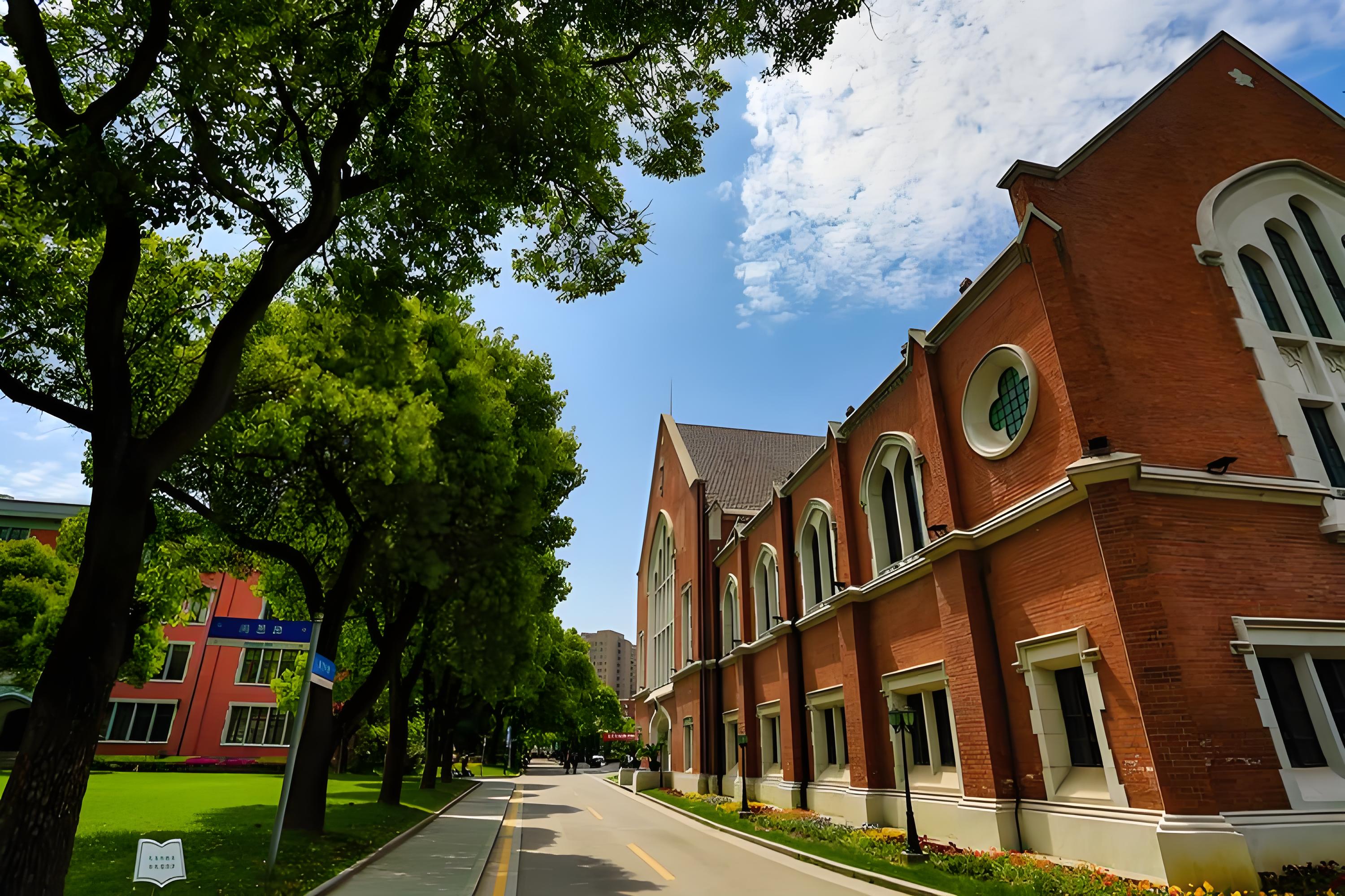 上海理工大学专业选择指南:全景式解析学校实力与就业前景