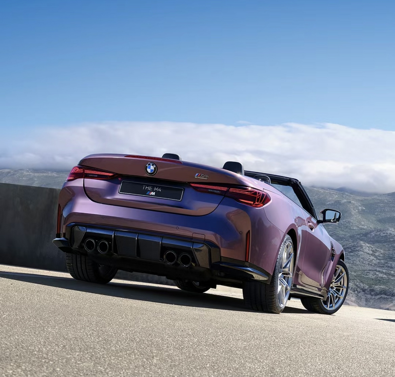 宝马新m4,悍然有型,就是这鼻孔怎么越来越大了[捂脸]