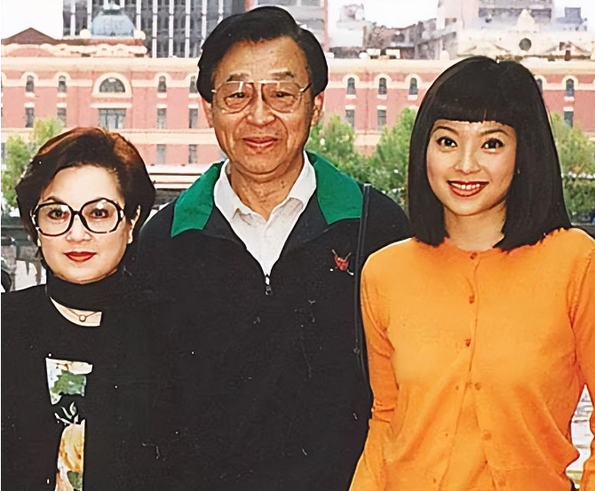 回顾《神雕侠侣》婚姻现状,过儿程英还未婚,尹志平成宠妻好男人