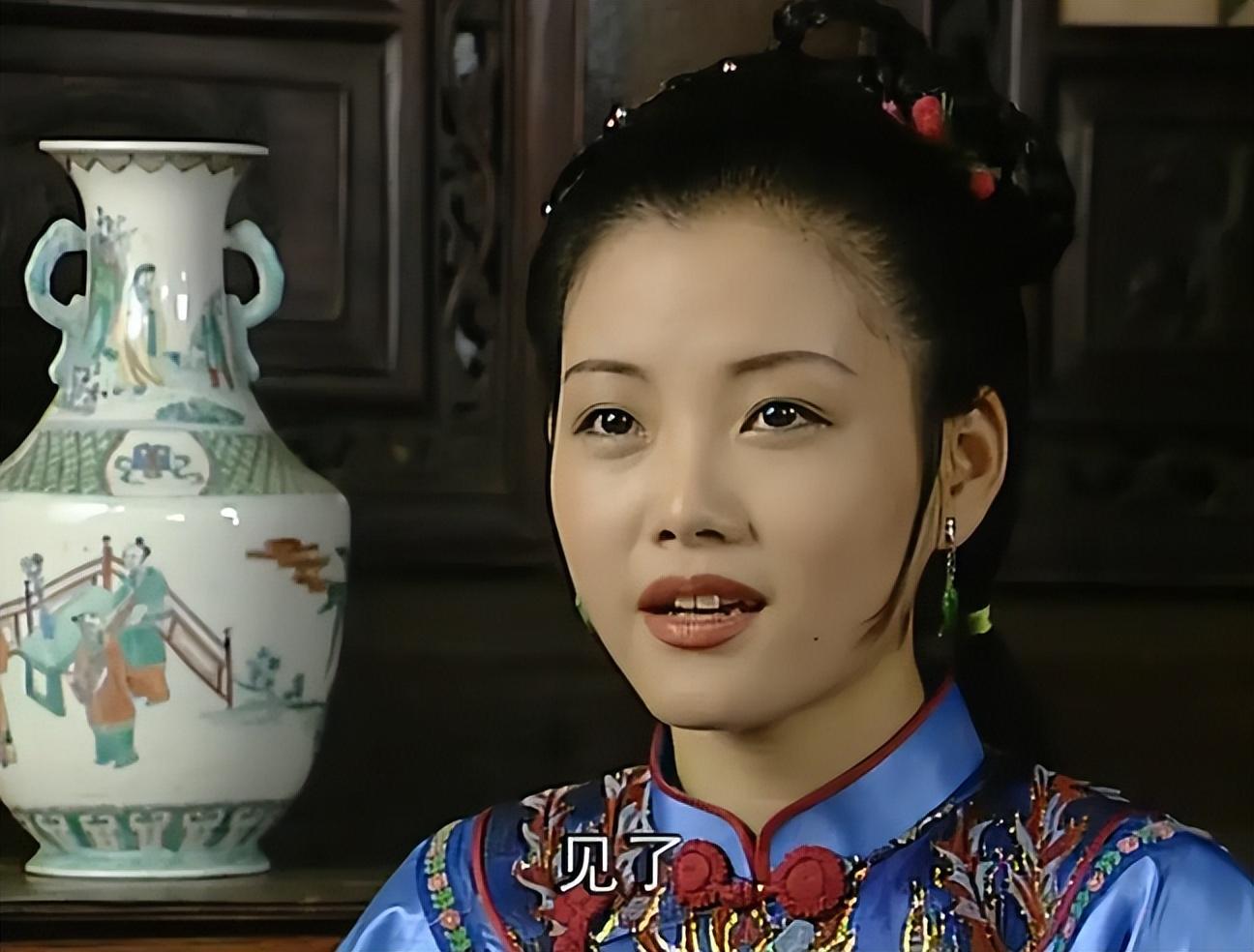 演员戴娆,90年代著名歌手,《宰相刘罗锅》和《铁齿铜牙纪晓岚》以及