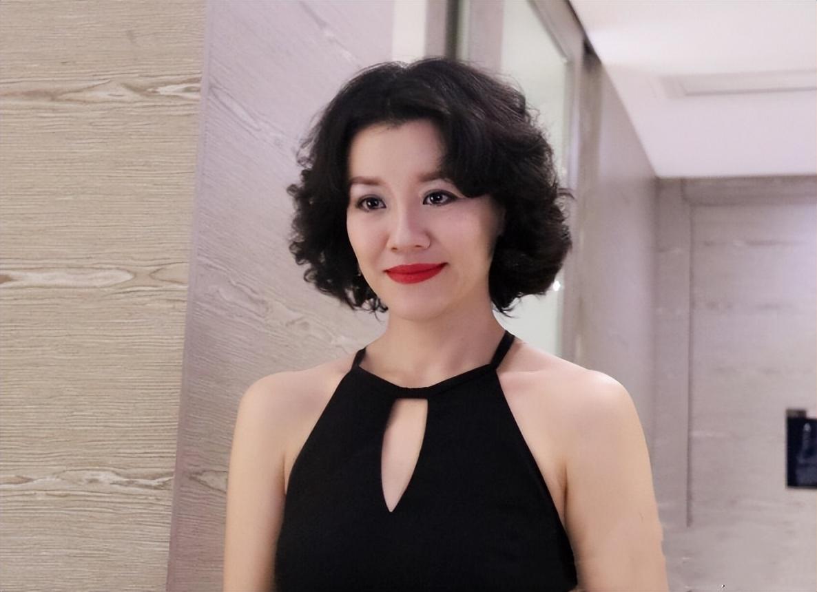 回顾《父母爱情》演员现状,安杰低调二婚,小丫头安怡