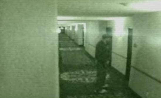 青岛如意大厦灵异事件,酒店半夜出现奇怪声音/一个人千万别关灯