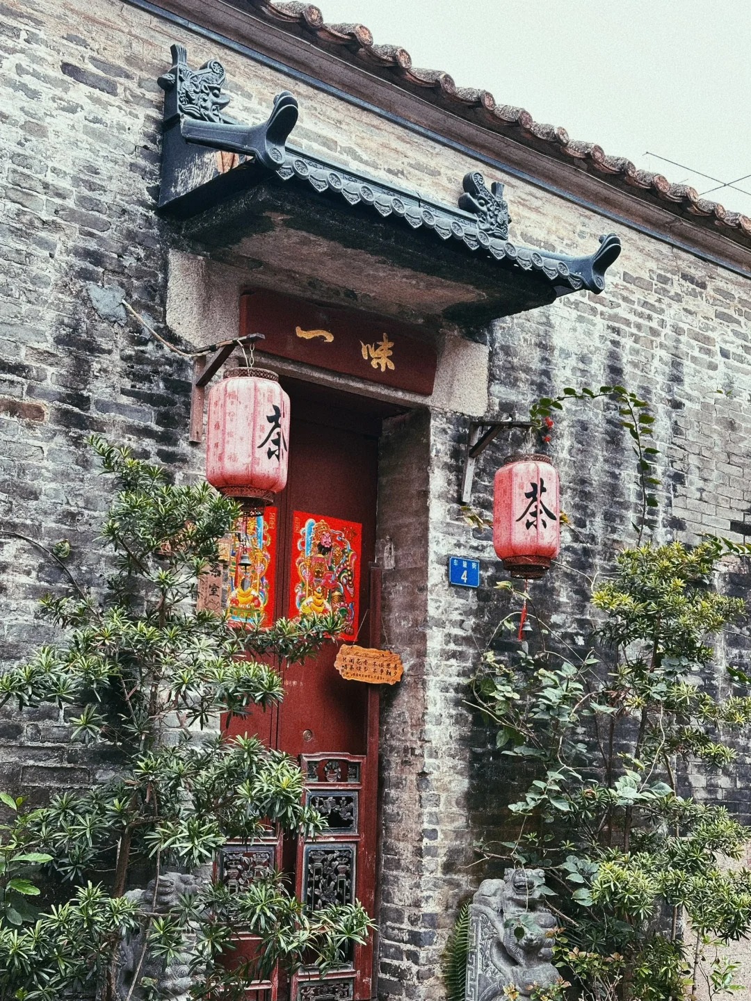 今天带大家探索一个极具岭南水乡特色的绝美古镇——沙湾古镇!