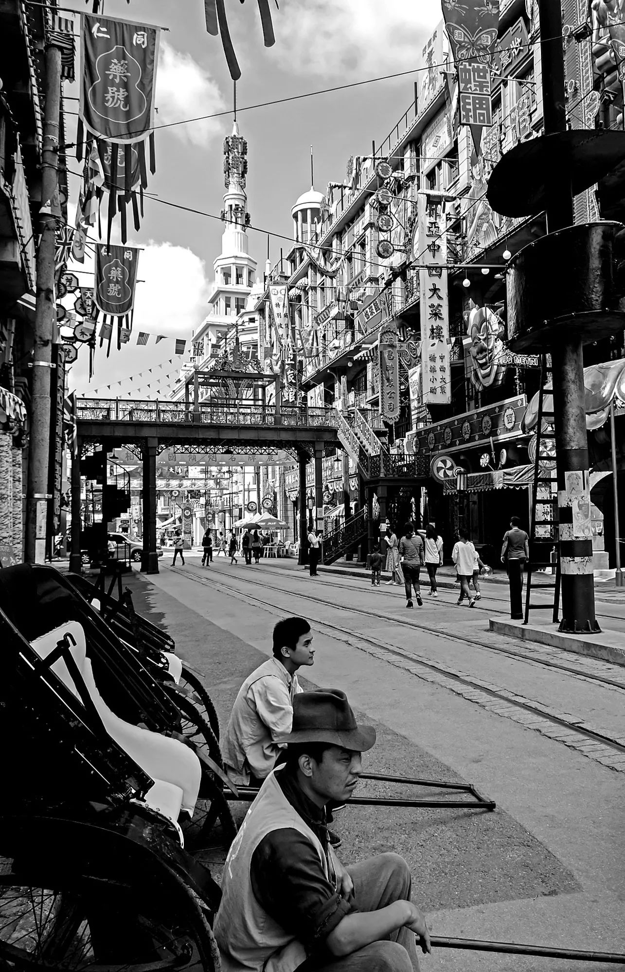 老上海去了,新上海来了,新老上海一起拥抱新时代吧!