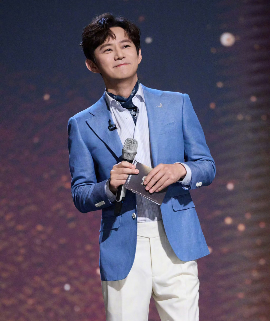 【何炅50岁生日】4月28日是何炅50岁生日,好友谢娜,张杰,杨迪,齐思钧