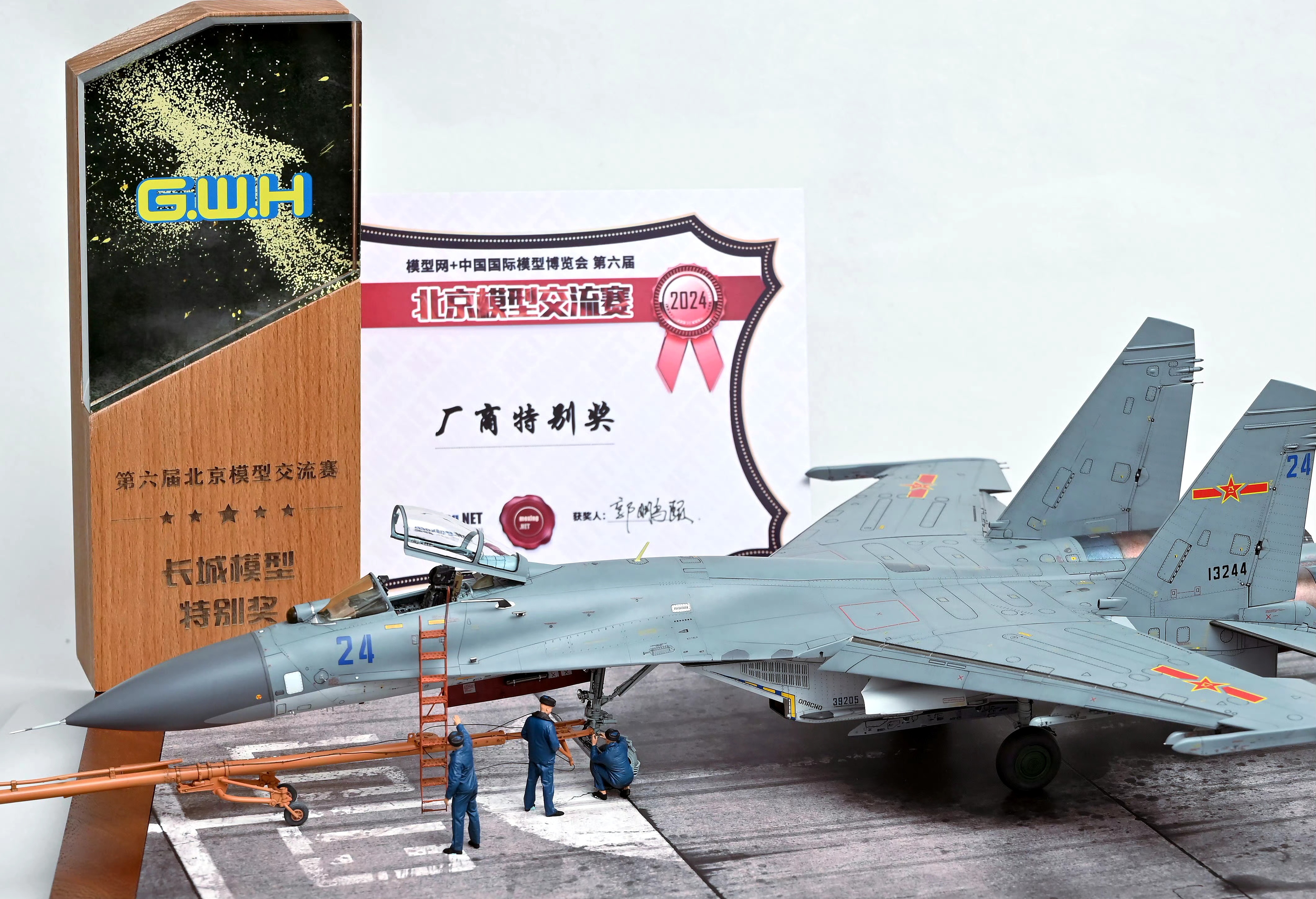 军模欣赏:模友花富贵制作的一组苏