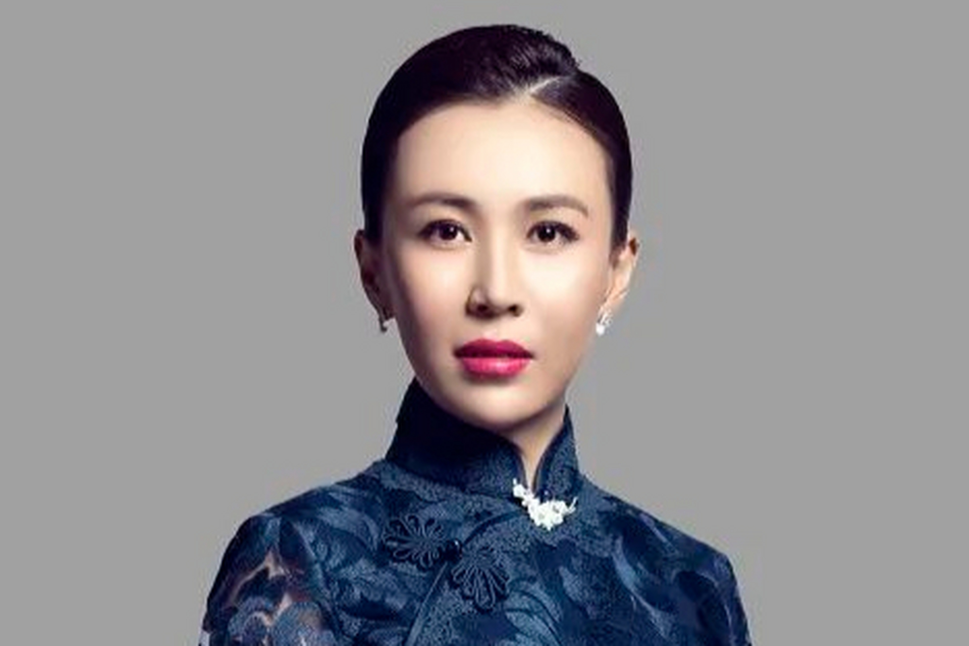 董艺是中央广播电视总台戏曲频道的主持人,制片人,总导演,多次策划