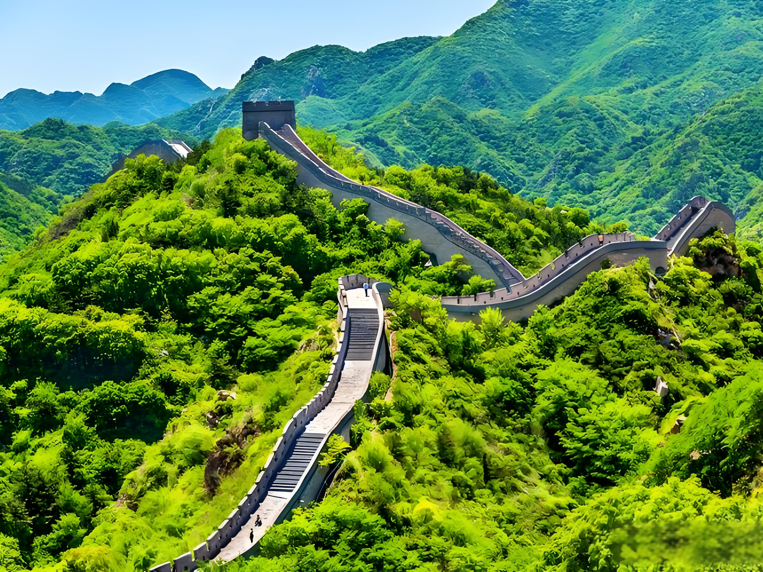 慕田峪长城与八达岭长城:哪个更值得一游?深度对比