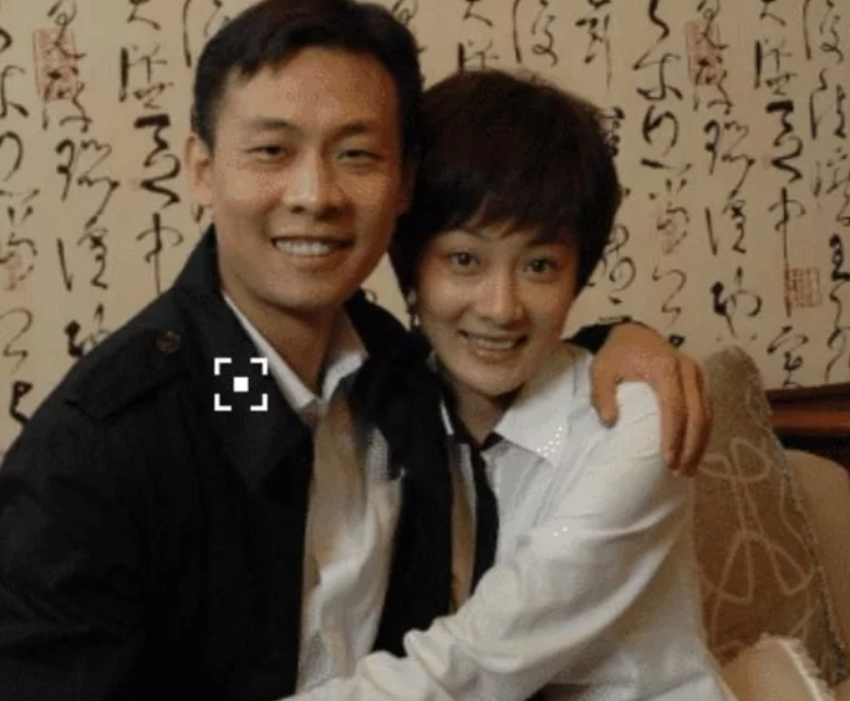回顾:带儿子二婚嫁影帝张译,如今18年过去,才知道她嫁