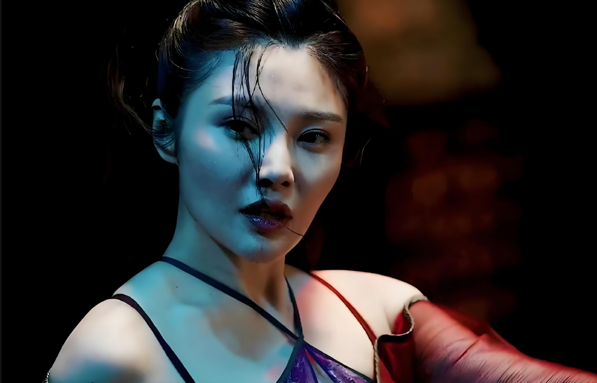 徐冬冬,她不仅拥有令人艳羡的迷人身材,更以其扎实的实力和卓越的才华