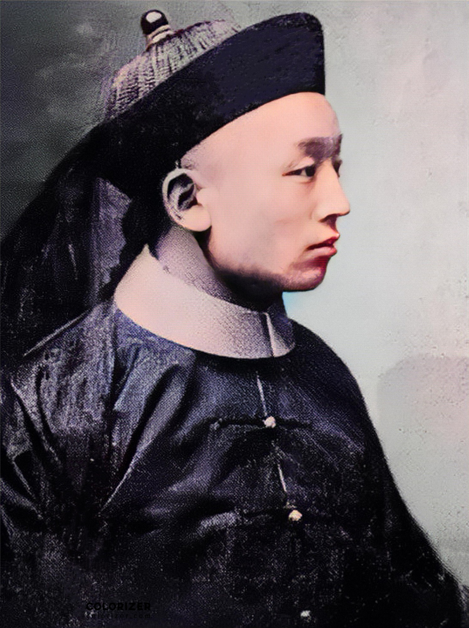 1912年,31岁的帕勒塔亲王被任命为阿勒泰办事长官.