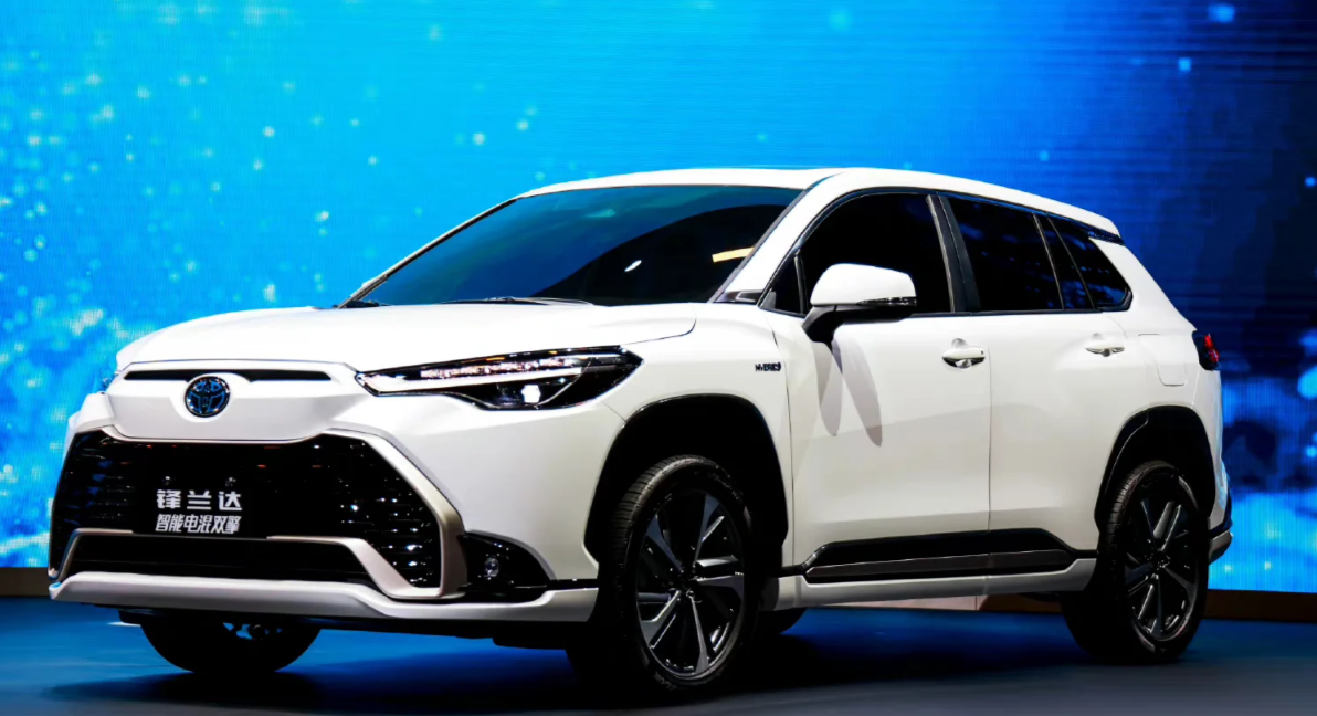 丰田两门suv 越野图片