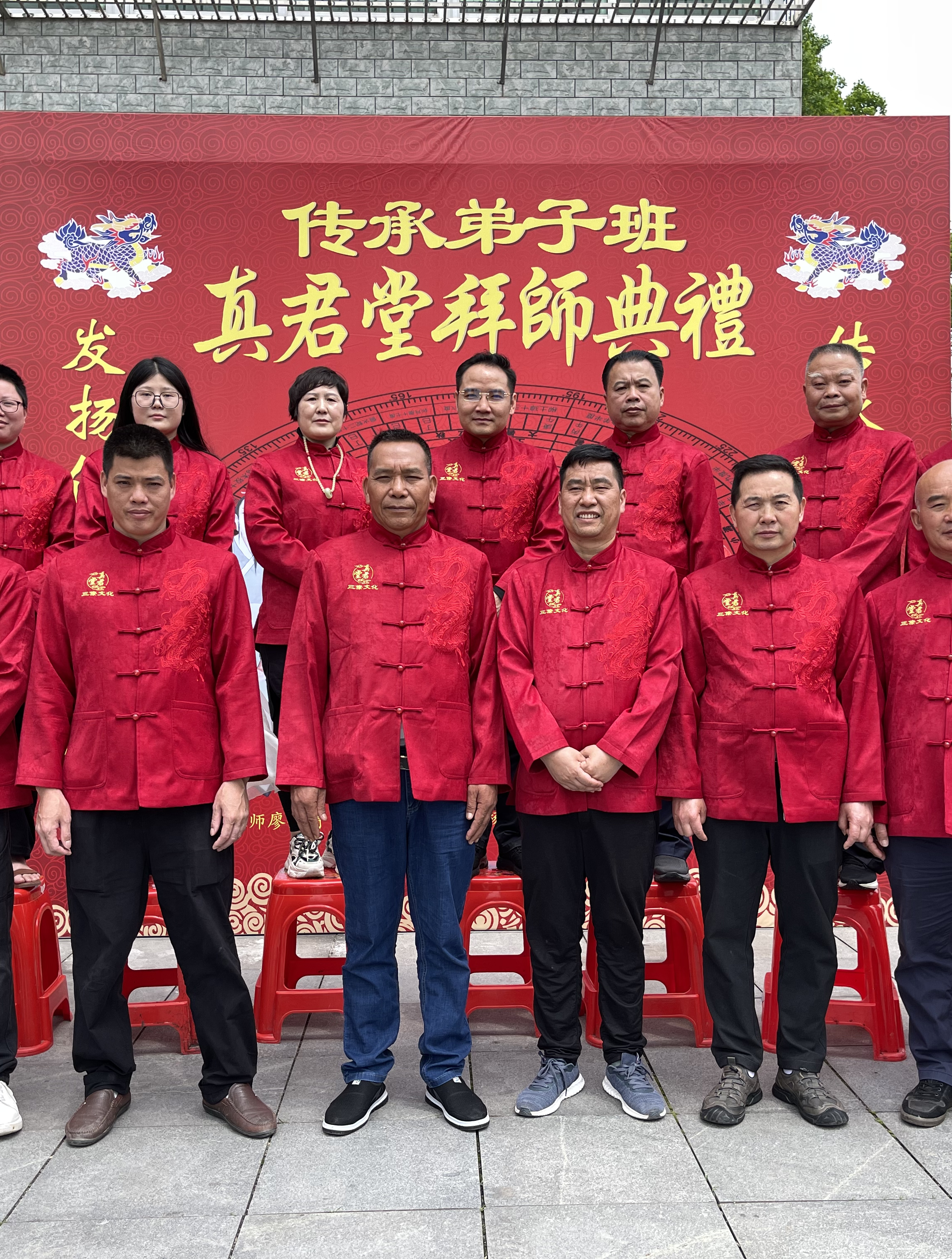 传统拜师礼仪,不仅是尊师重道的象征更是文化的传承!