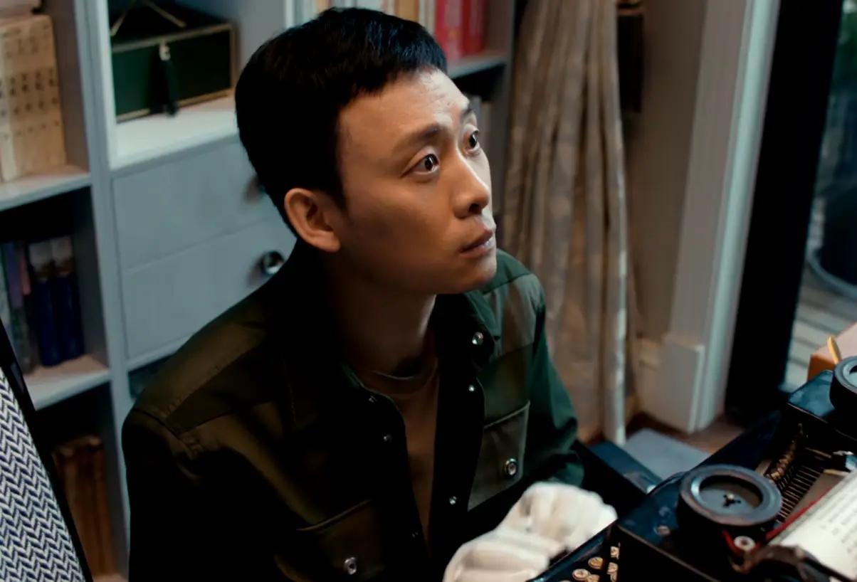 困难的人都是会忍不住的伸出援手,正是她的善良才能遇见自己一生挚爱