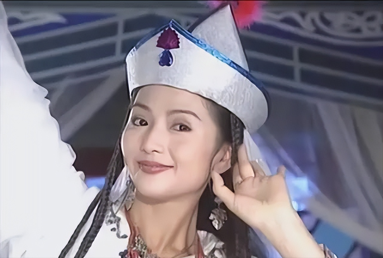 回顾苦命的刘丹:27岁去世父亲殉职,哥哥离世,萧剑为她扫墓多年