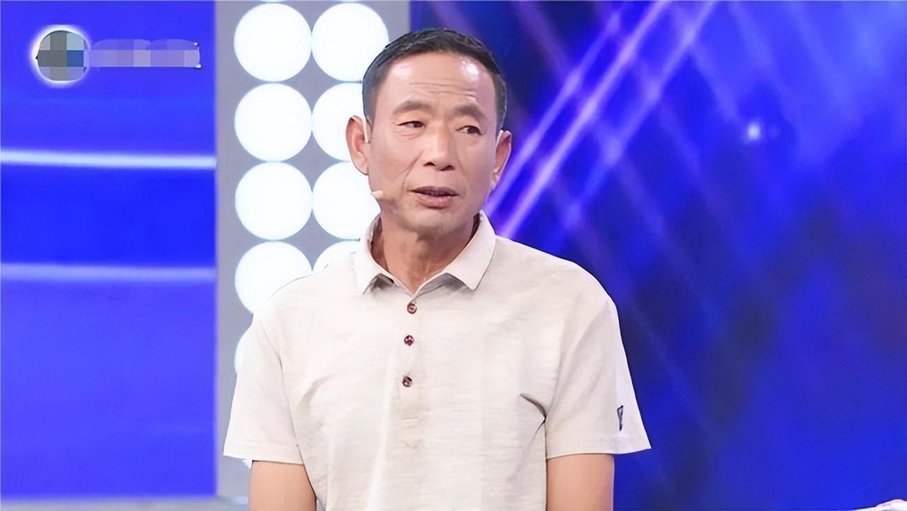 1997年,35岁男子捡到女弃婴,多年后女孩的7幅画拍出4.58万高价