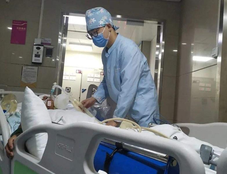 回顾江苏植物人昏迷3个月发现怀孕,丈夫坚持保胎,产后