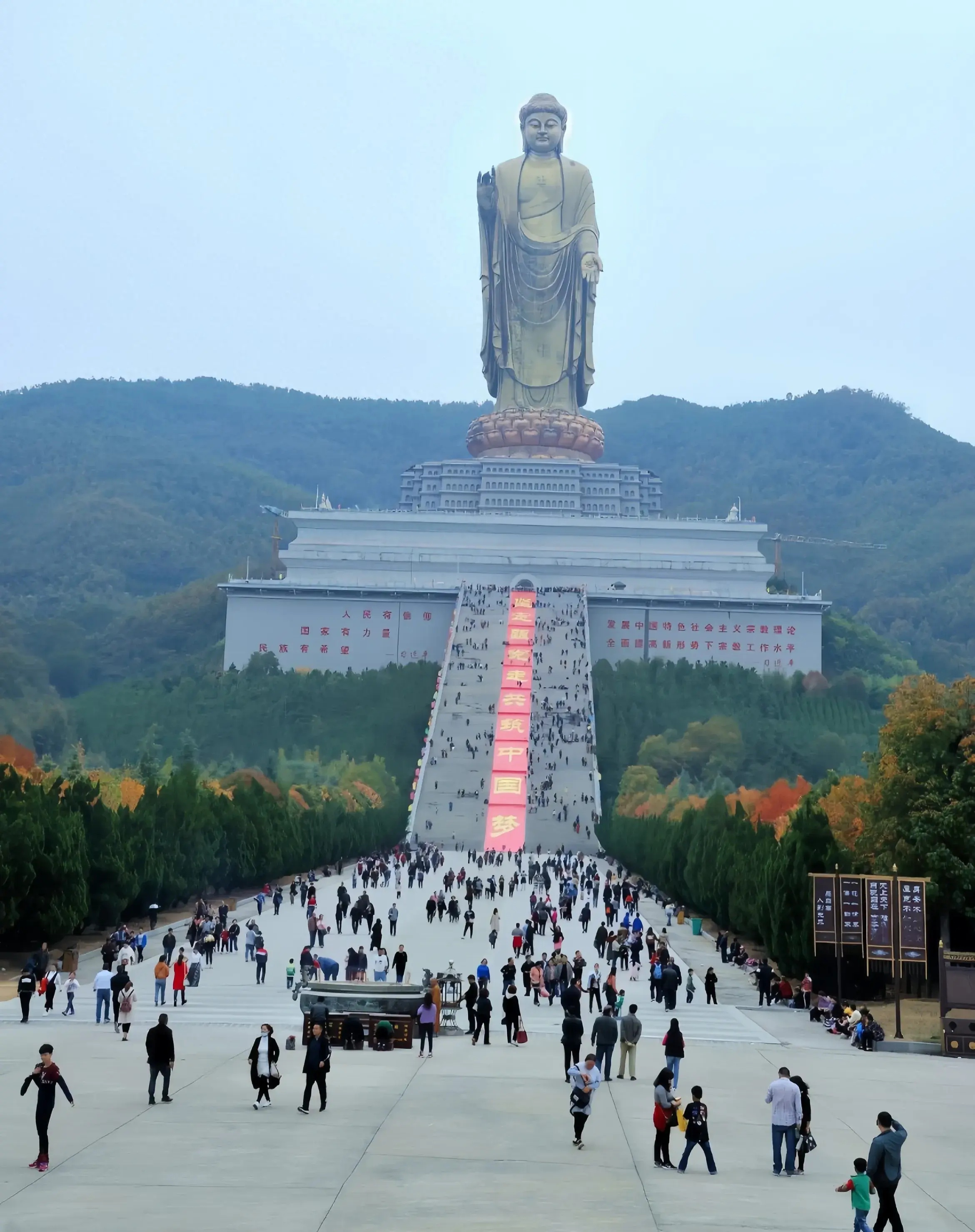 河南平顶山大佛佛像图片