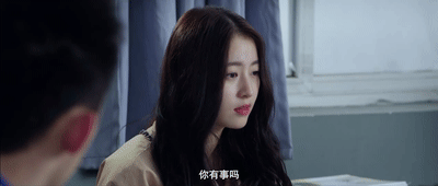 周雨彤的戏约多了起来,合作的男演员也越来越多,包括付辛博,井柏然