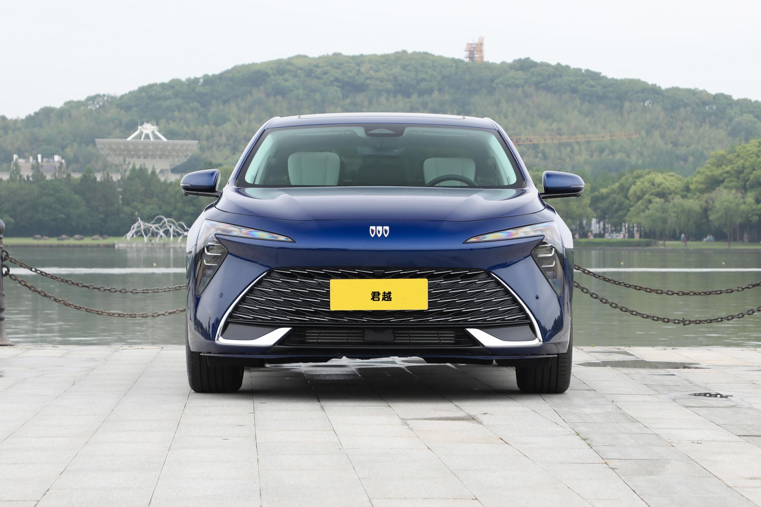 上汽通用别克品牌再次以其全新力作——2024款别克君越,引领中级车市