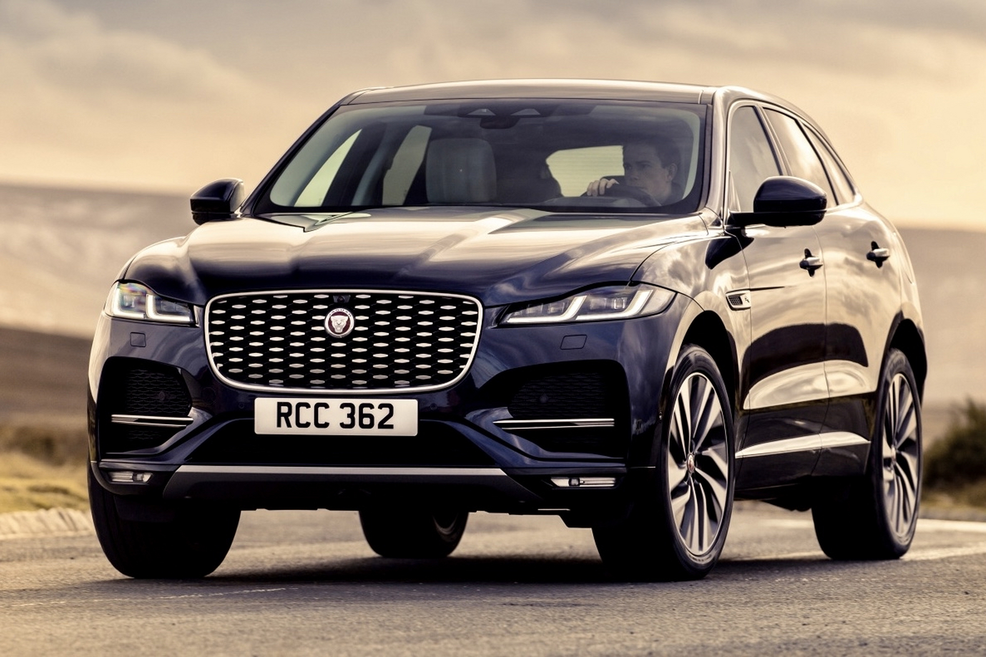 捷豹最美suv车型#动态连更挑战