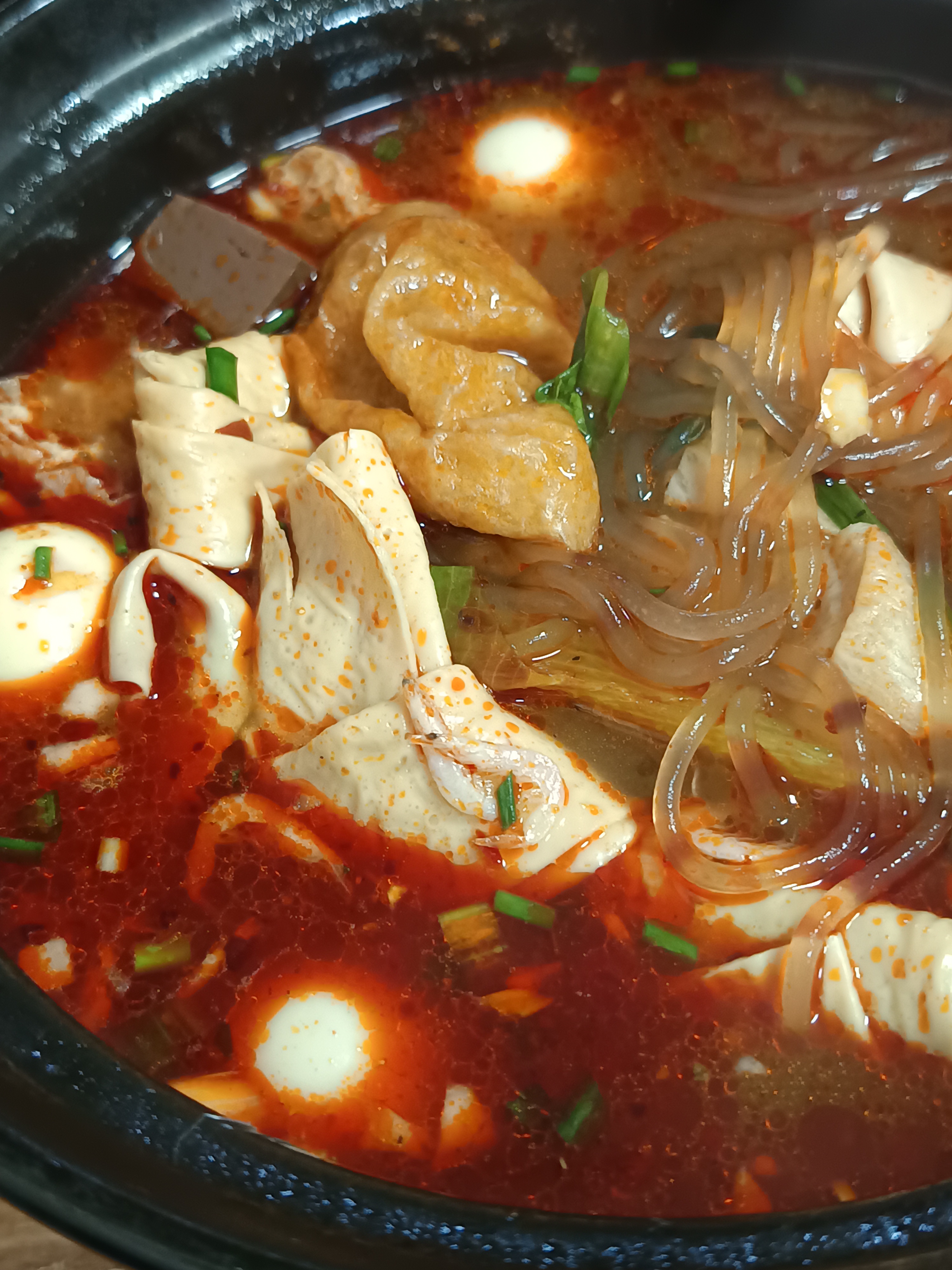 砂锅麻辣烫