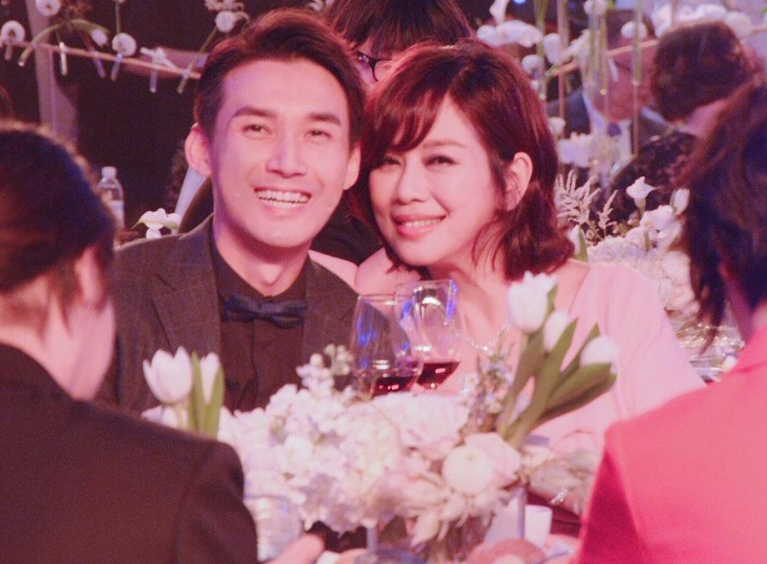 回顾嫁内地明星的富婆港星,大龄产子,被婆婆嫌弃,各有