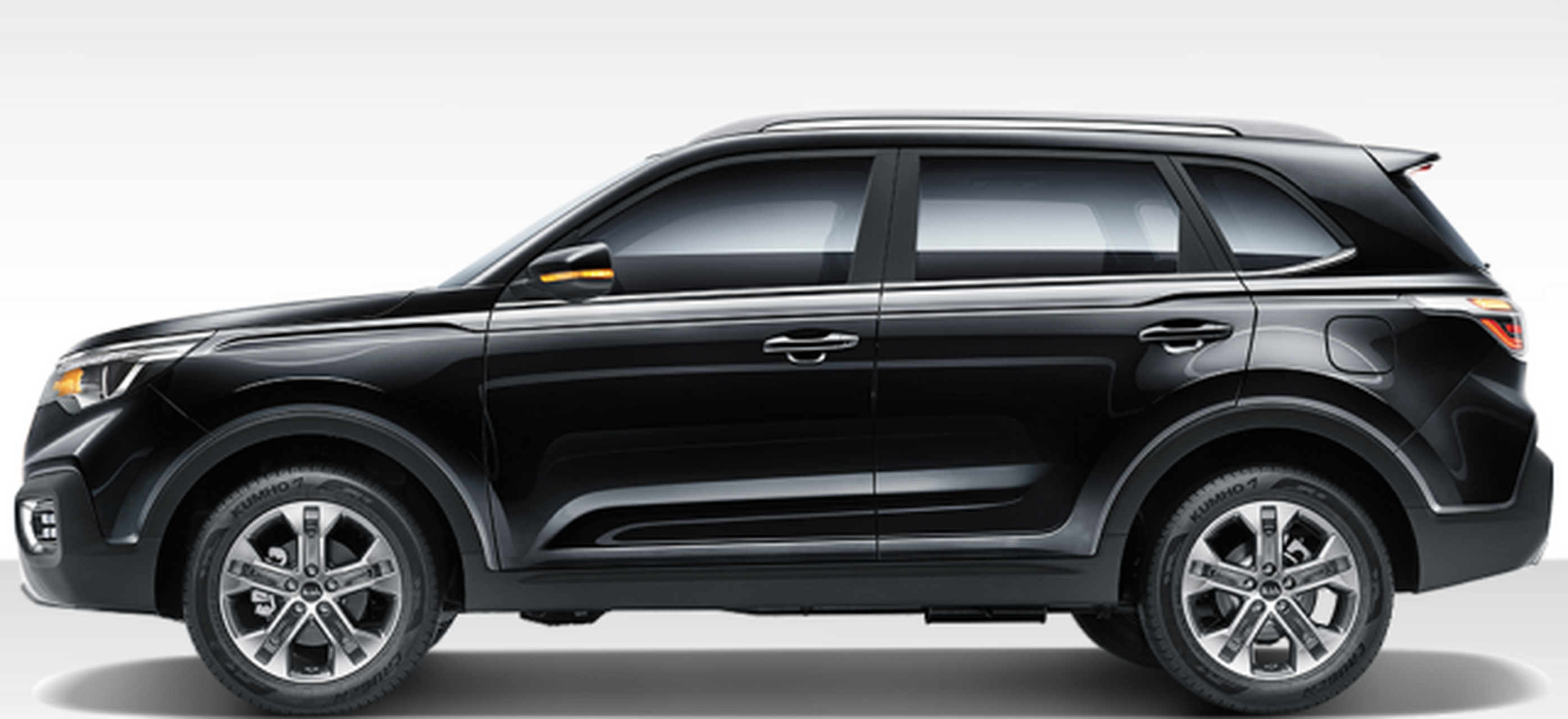 起亚智跑ace是韩系suv主流领导者,采用高能泵美学设计,性价比高.