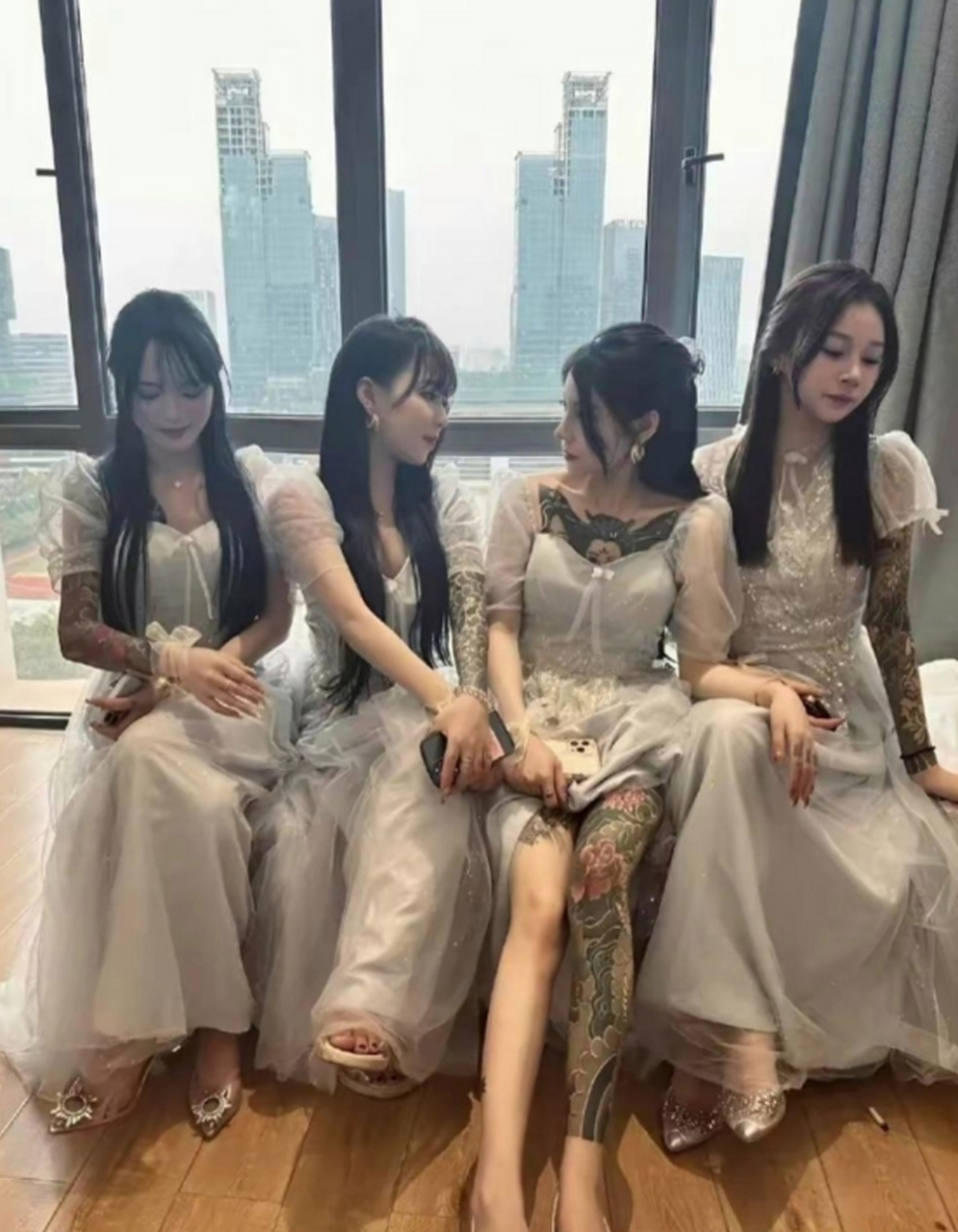 这是最强伴娘团,应该不过分吧!