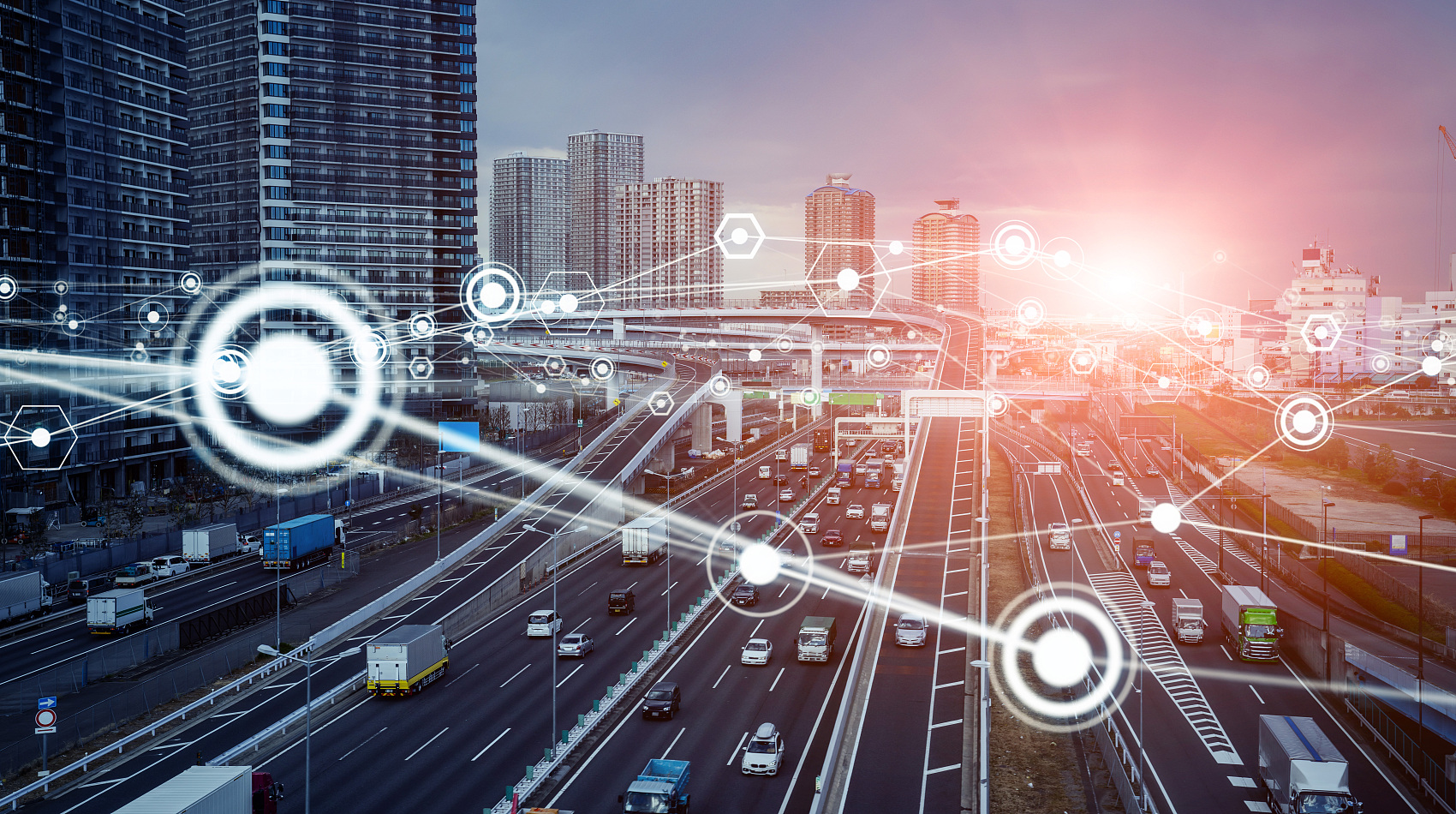 智慧城市交通的新篇章:物联网的革新力量