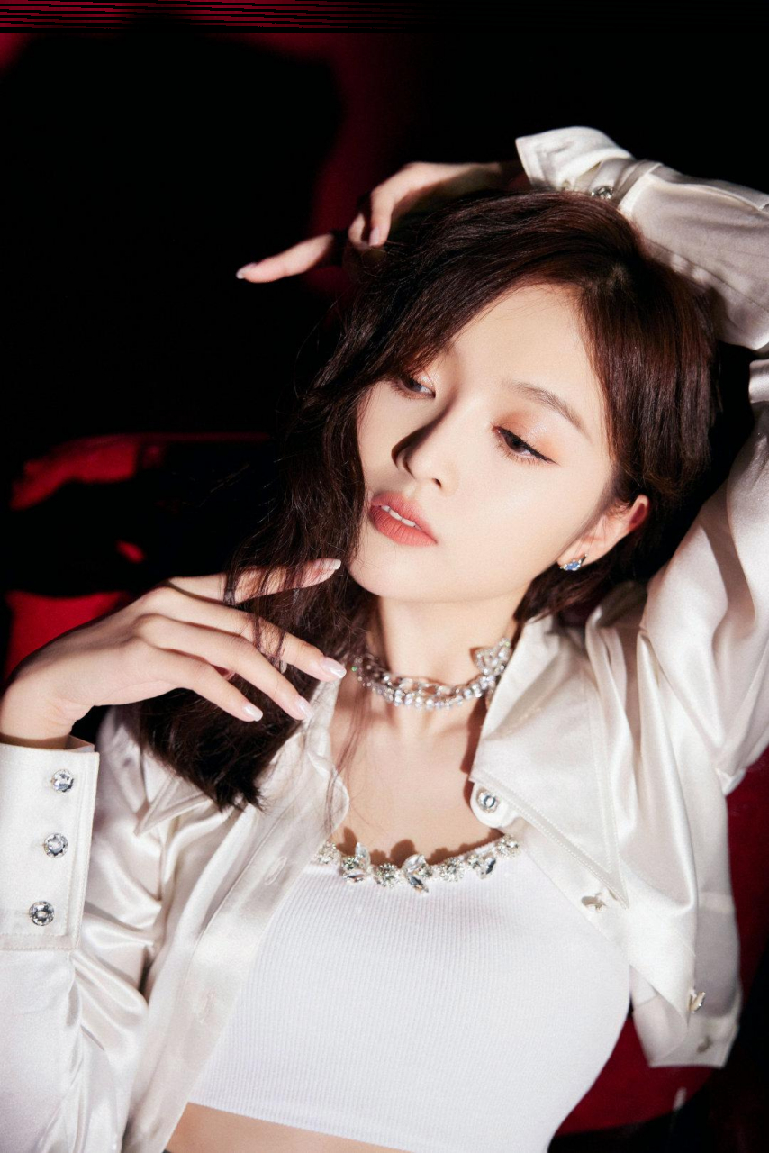 吴宣仪的椅子舞