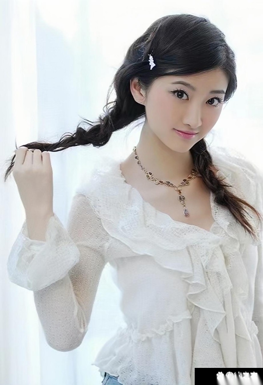 景甜早期的照片,不但有夺人魂魄的美貌