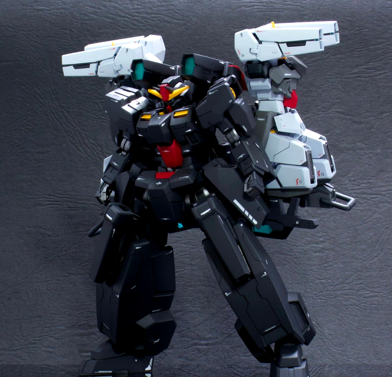 模型欣赏:机动战士高达00 hg炽天使高达3g,出自同名动画外传作品,该机