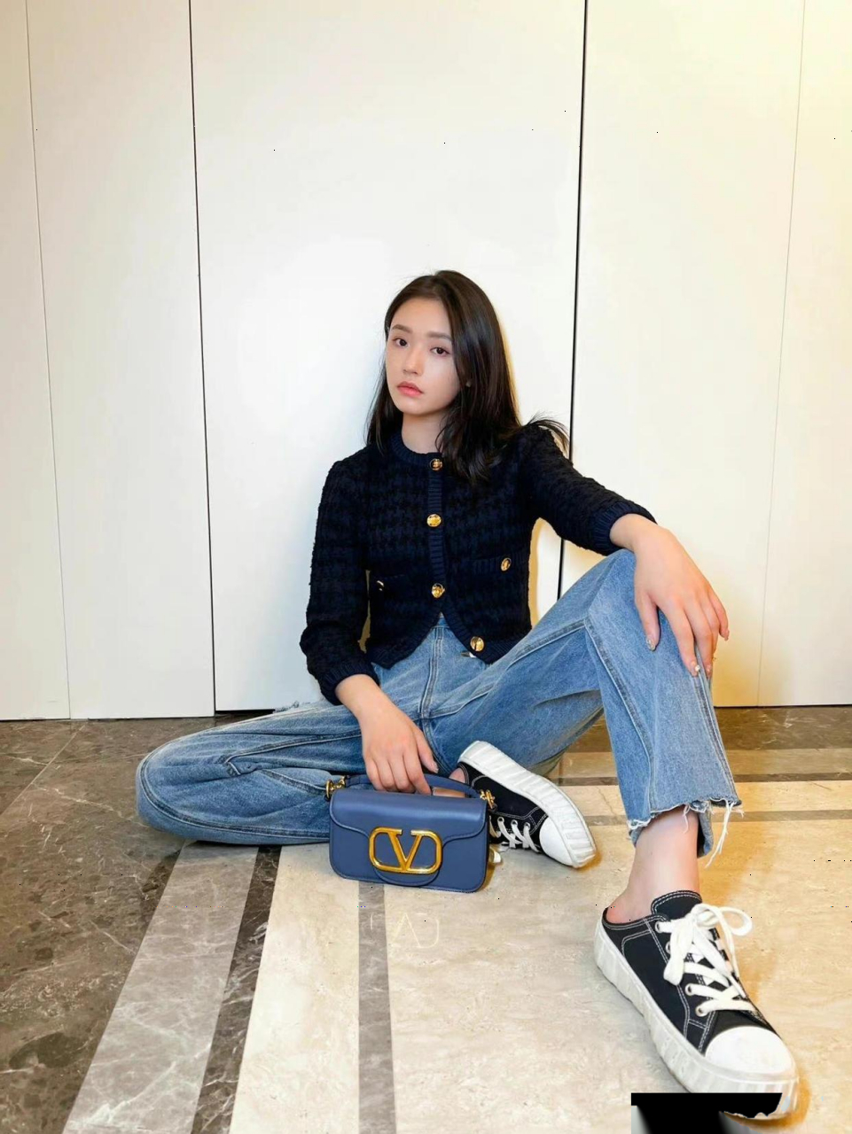 林允牛仔裤平底鞋