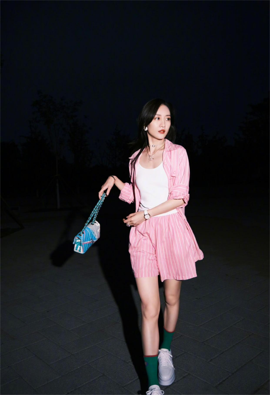 王鸥生图是真能打啊