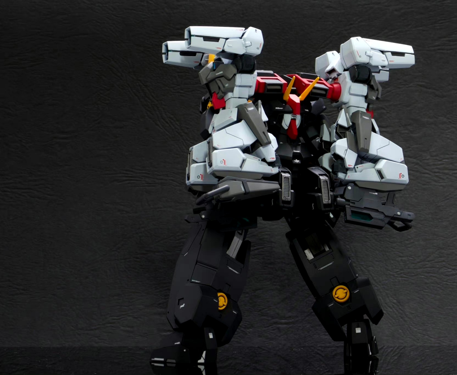 模型欣赏:机动战士高达00 hg炽天使高达3g,出自同名动画外传作品,该机