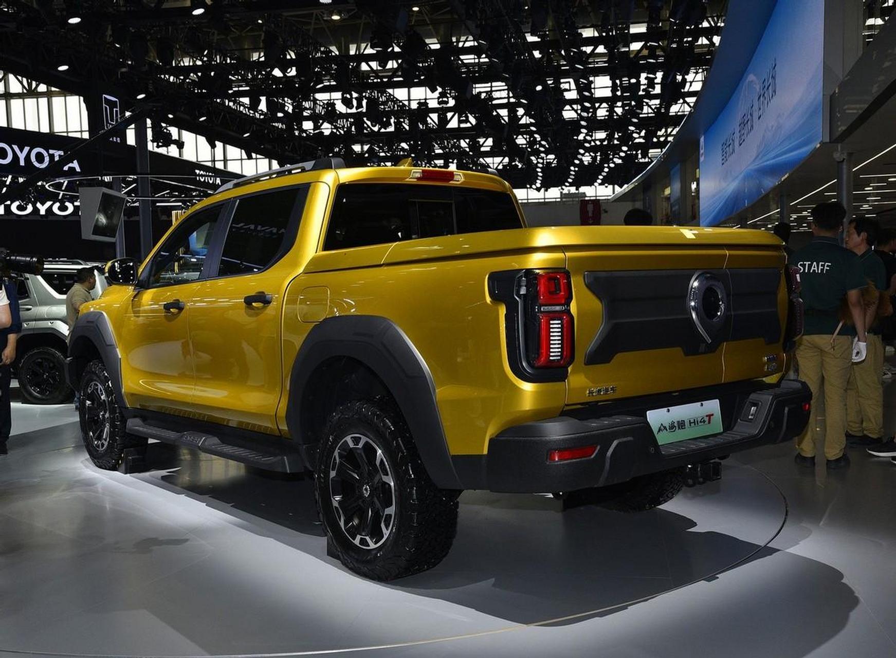 新能源皮卡市场风起云涌之际,[原文:长城混动皮卡来袭,2.0.