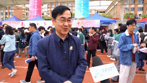 直击现场!秦淮区中招咨询会火热开幕!