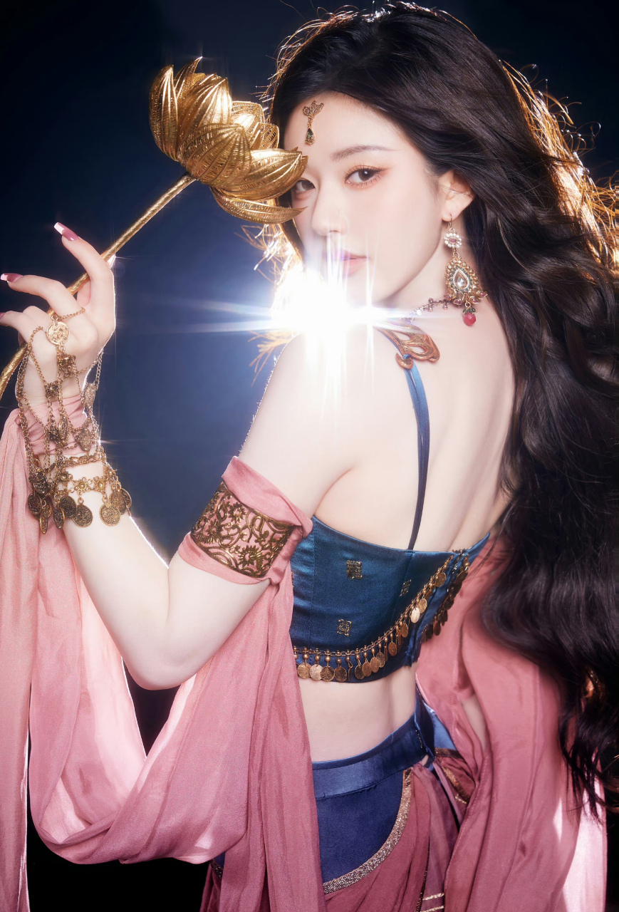 赵露思,美人美背,美若天仙呀!