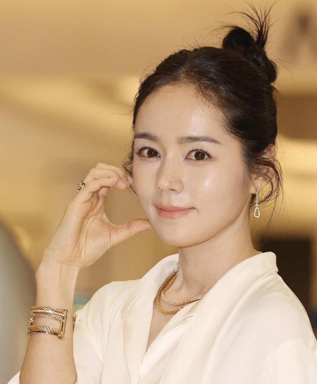 韩佳人的颜值这么多年都没变,老公倒是发福了不少[捂脸]