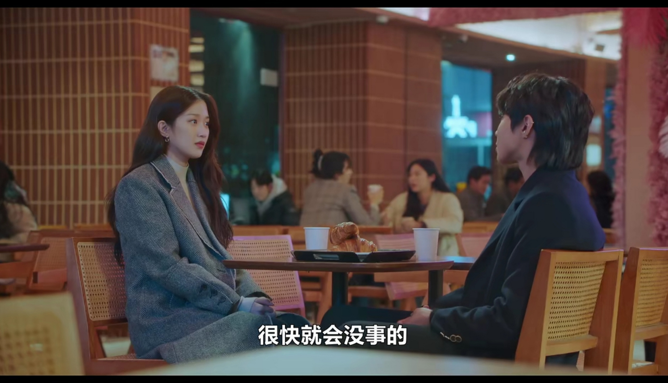 《女神降临》观后感(十六)  看《女神降临》第十六集,随便聊聊!