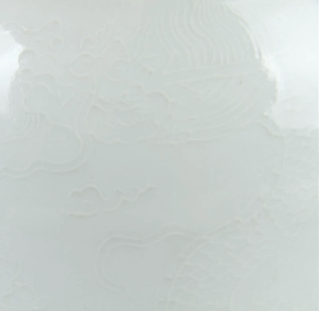 大明宣德年制青花倭角四方瓶