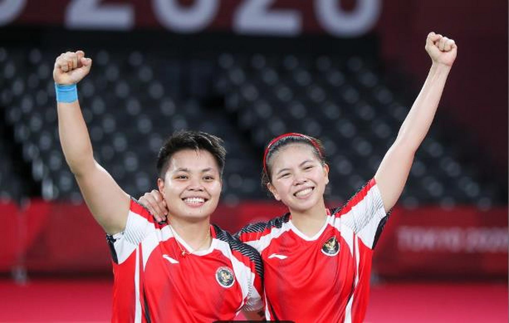 2024年羽毛球尤伯杯8强战打响,奥运冠军拉哈尤/拉马丹蒂逆转泰国组合